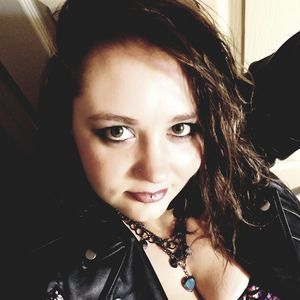 Meet your Posher, Lacey